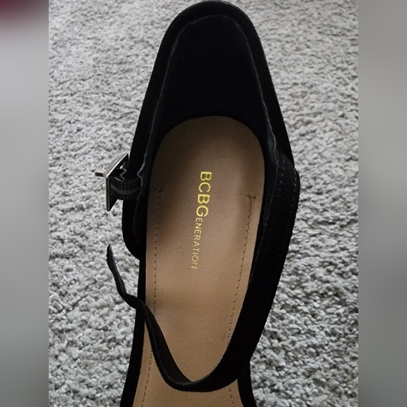 Black lace peep toe BCBG ankle strap heels, sz: 9.5 M - worn once - Picture 9 of 14